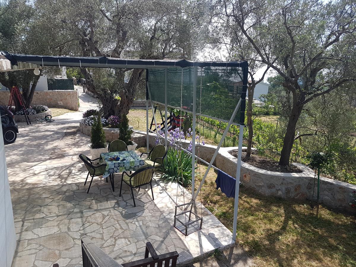 Apartman Nikocevic Dobra Voda Exterior foto